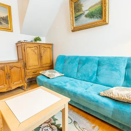 Apartment Daily - Split Level Near Port Tallinn